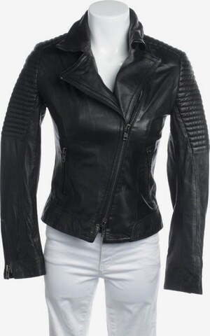 Schyia Jacket & Coat in XS in Black: front