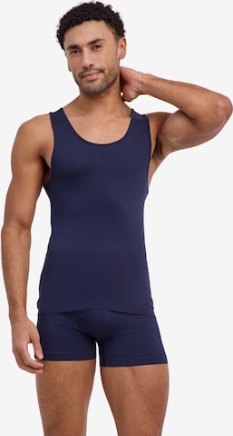 FALKE Undershirt 'Seamless' in Blue: front