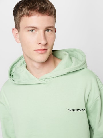 9N1M SENSE Sweatshirt i grön