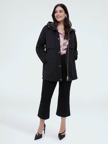 Fiorella Rubino - Acampanado Pantalón en negro