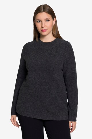 Ulla Popken Sweater in Grey: front