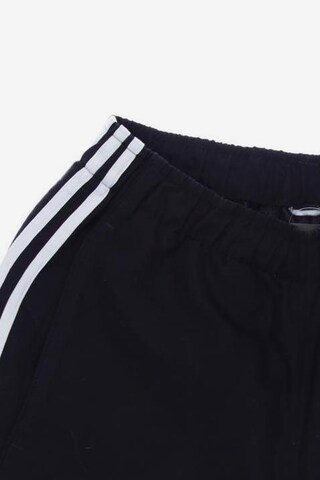 ADIDAS PERFORMANCE Shorts 26 in Schwarz