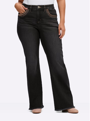 SHEEGO Bootcut Jeans in Zwart: voorkant