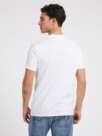 T-Shirt GUESS en blanc