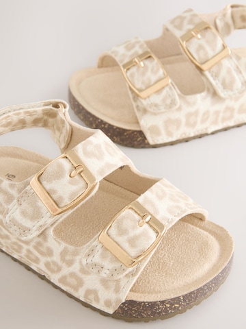 Sandale de la Next pe bej