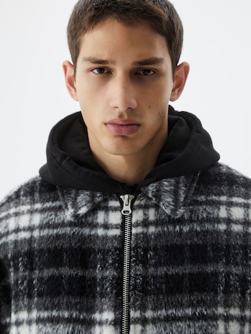 Pull&Bear Between-Season Jacket in Black