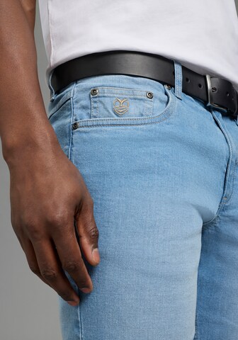 DELMAO Regular Jeans in Blue