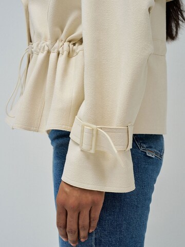 Salsa Jeans Tussenparka in Beige