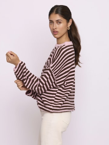 Lilavie Sweater ' Kimmii ' in Brown