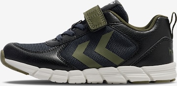 Hummel Sneaker in Schwarz: Vorderseite