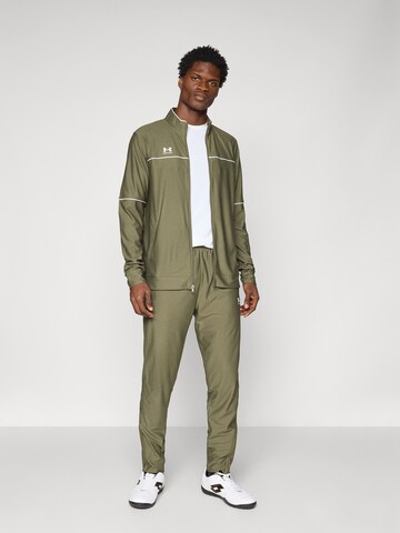žalia UNDER ARMOUR Treniruočių kostiumas 'Challenger'