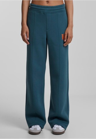 Prohibited Loose fit Pants in Green