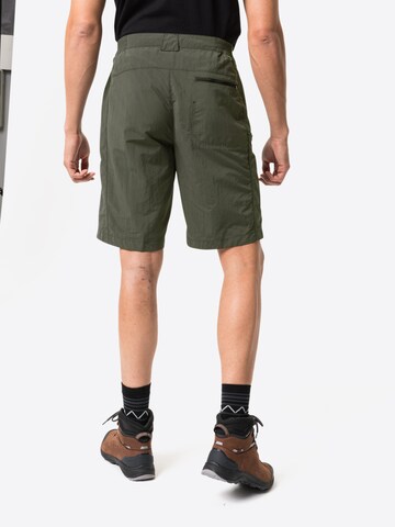 VAUDE Regular Outdoor Pants 'Farley' in Green