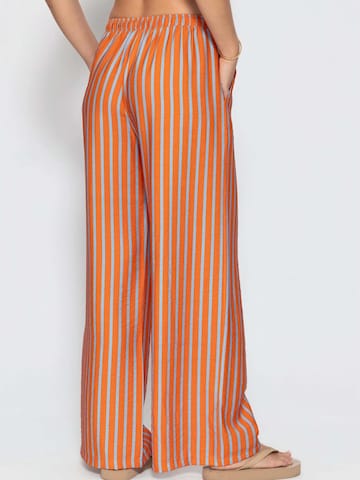 SASSYCLASSY Loose fit Pants in Orange