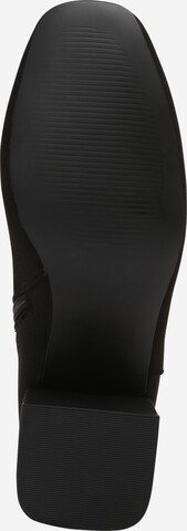 Cizme de la Dorothy Perkins pe negru