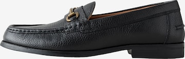 juoda Next Loaferai: priekis