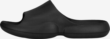 Virtus Beach & Pool Shoes 'Myles' in Black