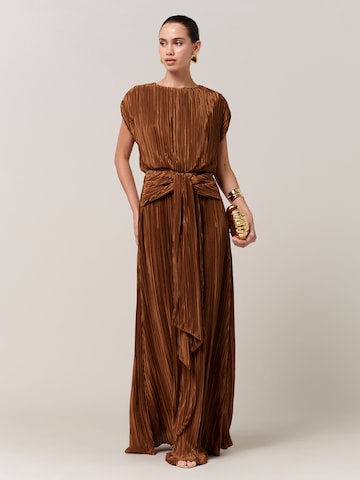 Rochie 'Zarina' de la Sável pe portocaliu
