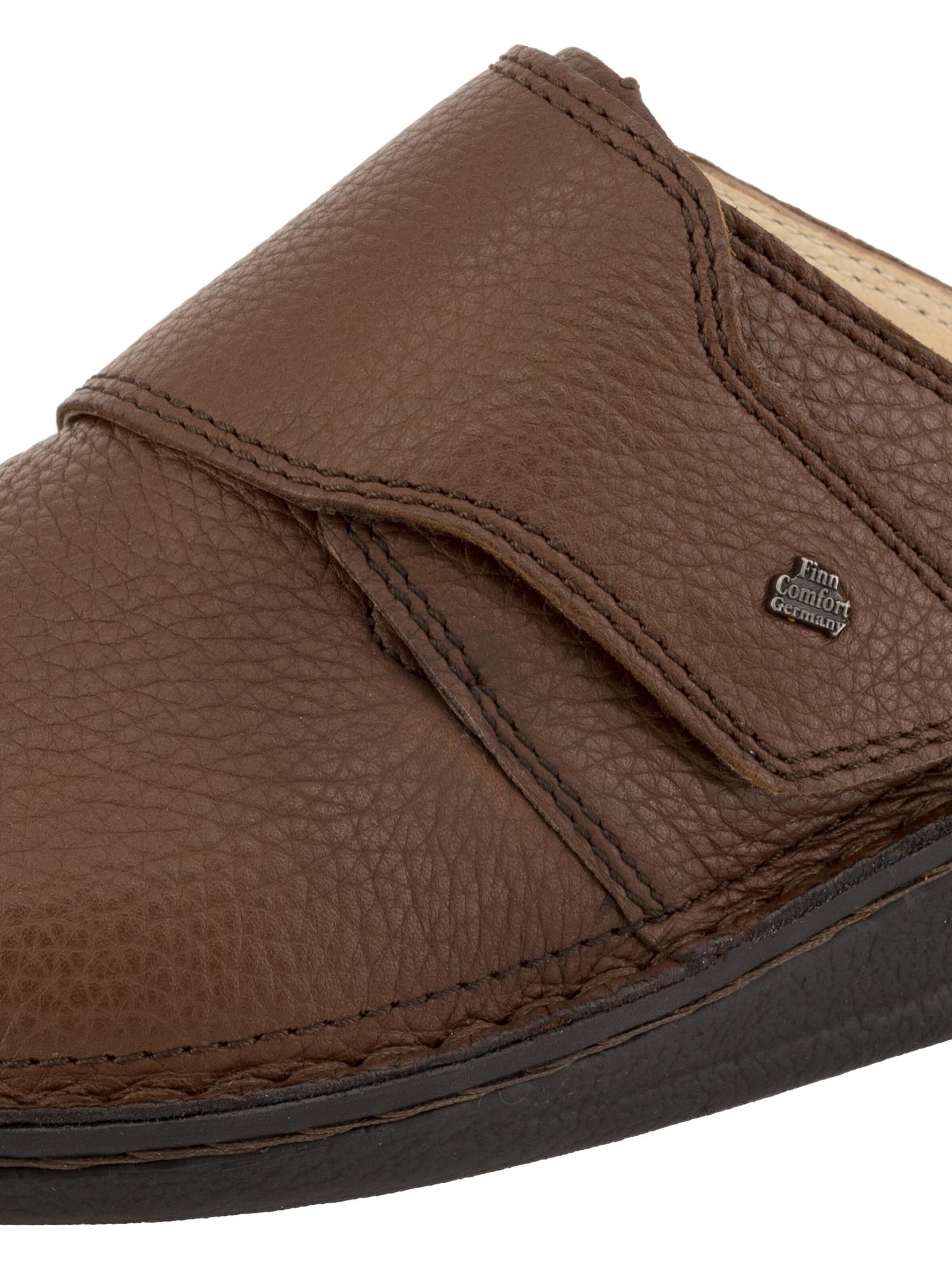 Finn Comfort Clogs 'Amalfi' in Brown