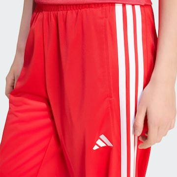 ADIDAS SPORTSWEAR Loosefit Sportbroek 'Dayready' in Rood