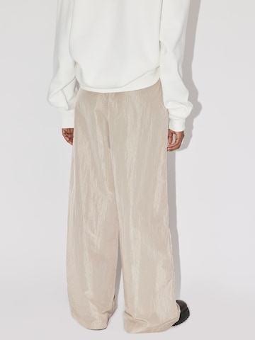 Wide leg Pantaloni 'Katharina' de la LeGer by Lena Gercke pe bej