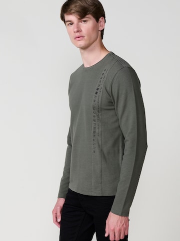 KOROSHI Bluser & t-shirts i grøn