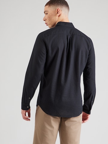 GAP Regular Fit Paita värissä musta: takapuoli