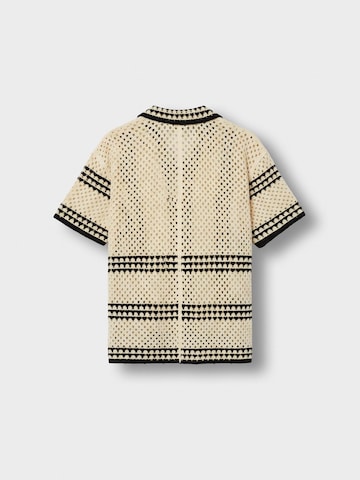 Burocs Comfort fit Button Up Shirt in White