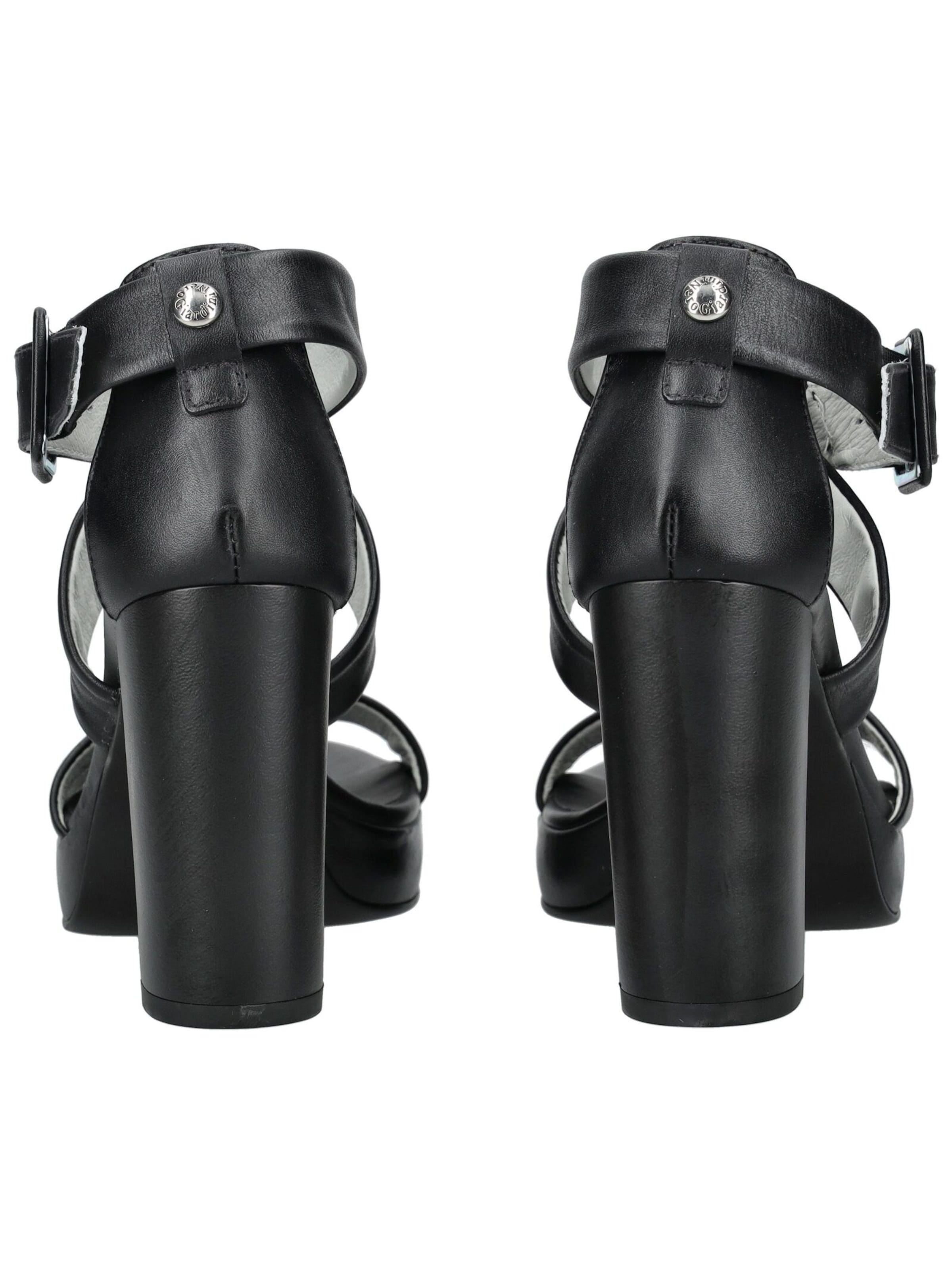 Nero Giardini Sandalen met riem in Zwart