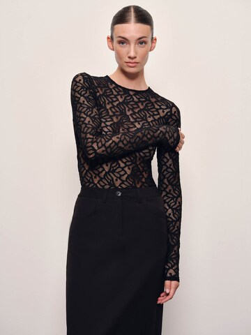 T-shirt RÆRE by Lorena Rae en noir : devant
