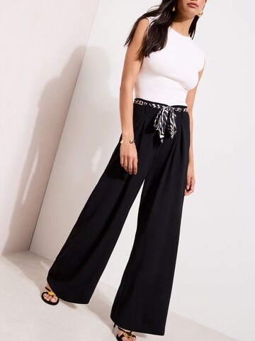 Friends Like These Широкий Штаны в Черный