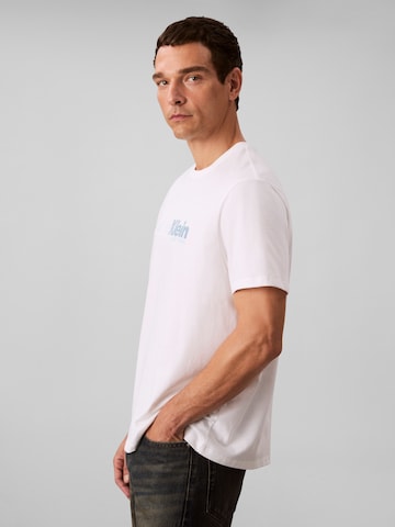 Calvin Klein Футболка в Белый