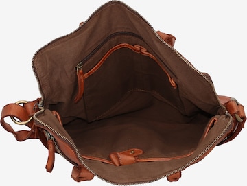 Harold's Handbag in Brown