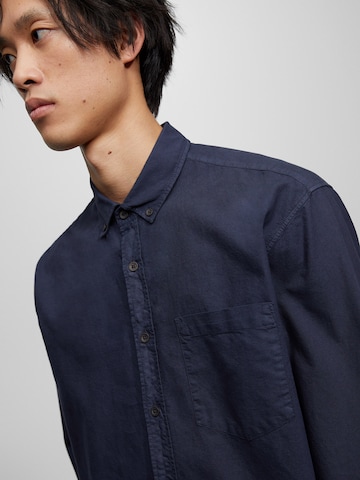 Coupe regular Chemise Pull&Bear en bleu