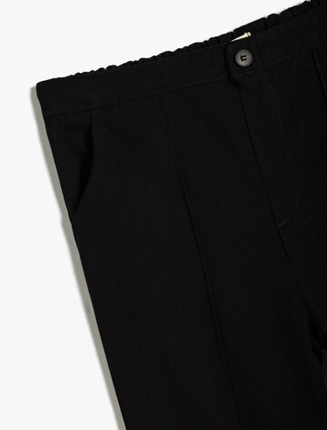 Koton Slimfit Broek in Zwart