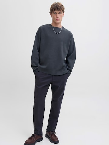 JACK & JONES Lużny krój Chinosy 'JPSTKANE HANK' w kolorze niebieski