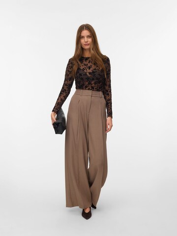 T-shirt 'AWLILIANA ' VERO MODA en marron