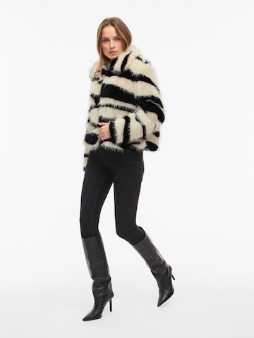 Giacca di mezza stagione 'VIZEBBY' di VILA in beige