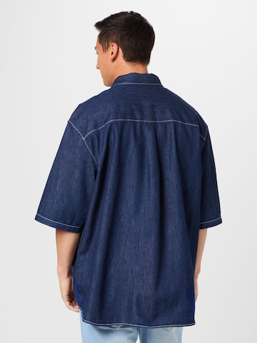 WEEKDAY Comfort fit Button Up Shirt in Blue