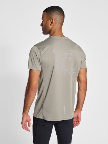 Newline T-Shirt in Grau