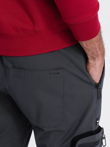 Ombre Tapered Trousers 'OM-PAJO-0135' in Grey