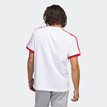 ADIDAS ORIGINALS - Camiseta 'Sst 3-Stripes' en blanco