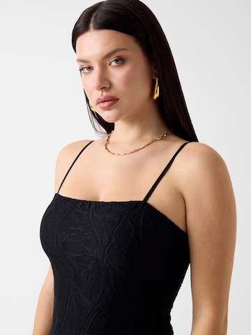GUESS Kleid in Schwarz