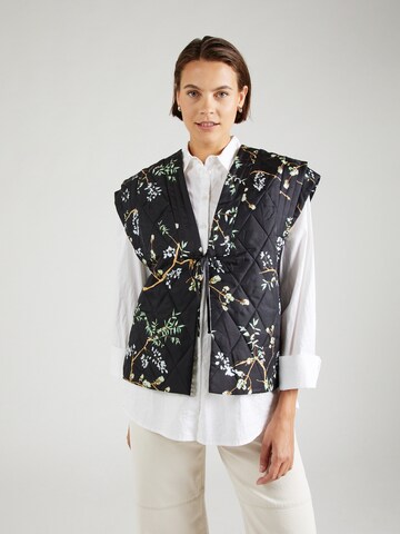 Munthe Vest 'OMBA' in Black: front