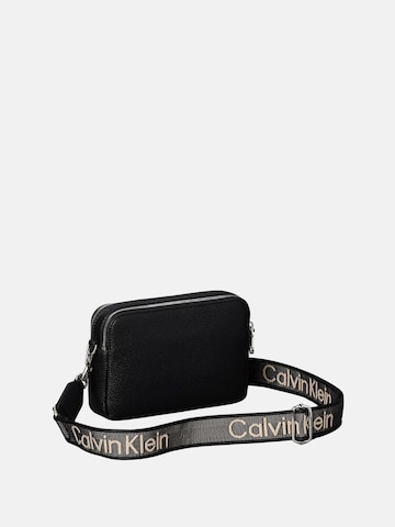 Calvin Klein Kameraväska i svart