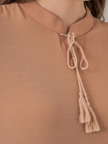 Bigdart Dress in Beige