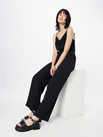 mbym Jumpsuit 'Awis' in Zwart: voorkant