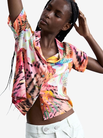 Desigual Halenka – mix barev