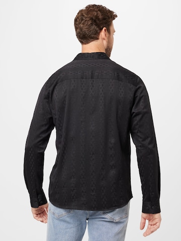 TOPMAN Regular Fit Hemd in Schwarz