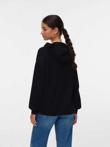 Sweat-shirt 'VMHALI' VERO MODA en noir